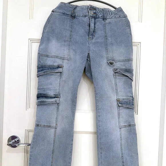 Size Junior 15 - Celebrity Pink Cargo Blue Jeans - Straight Leg - Picture 1 of 3